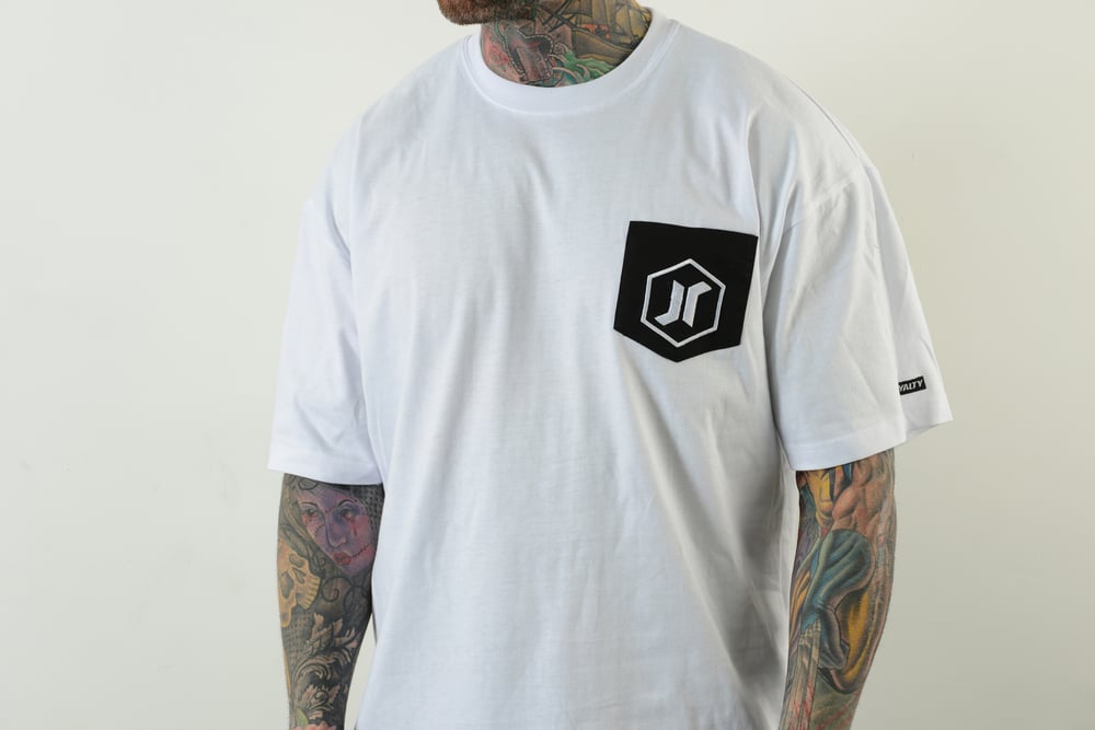 Image of SCALES OF LIFE POCKET TEE