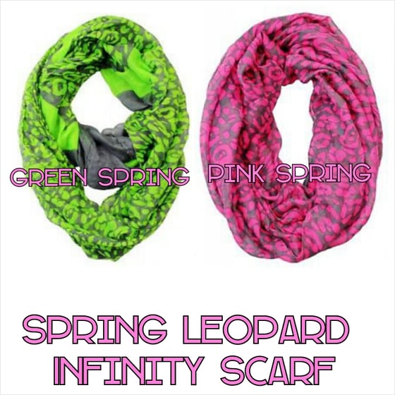 Image of Spring Leopard Print Scarf 