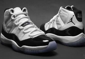 Air jordan 11 on sale concord black and white