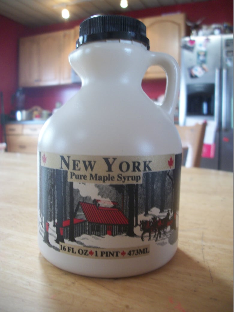 Image of 1 Pint (16 fl. oz.) Maple Syrup (shipped)