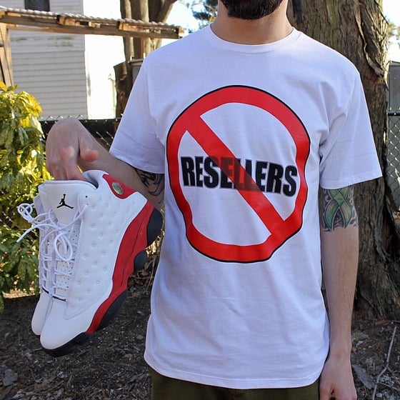 Image of "F Resellers" Graphic T-shirt (White)