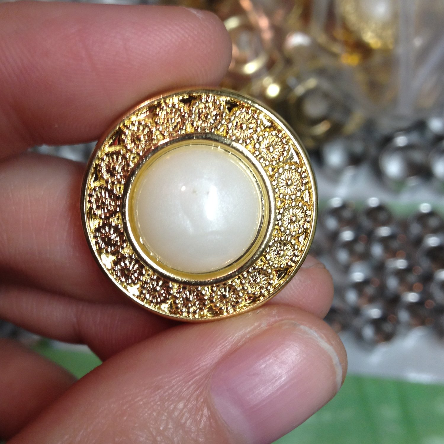 Image of Ornate Gold Pearl Plugs (sizes 2g-7/8)