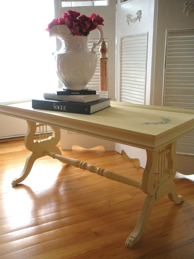 Image of Lyre Table