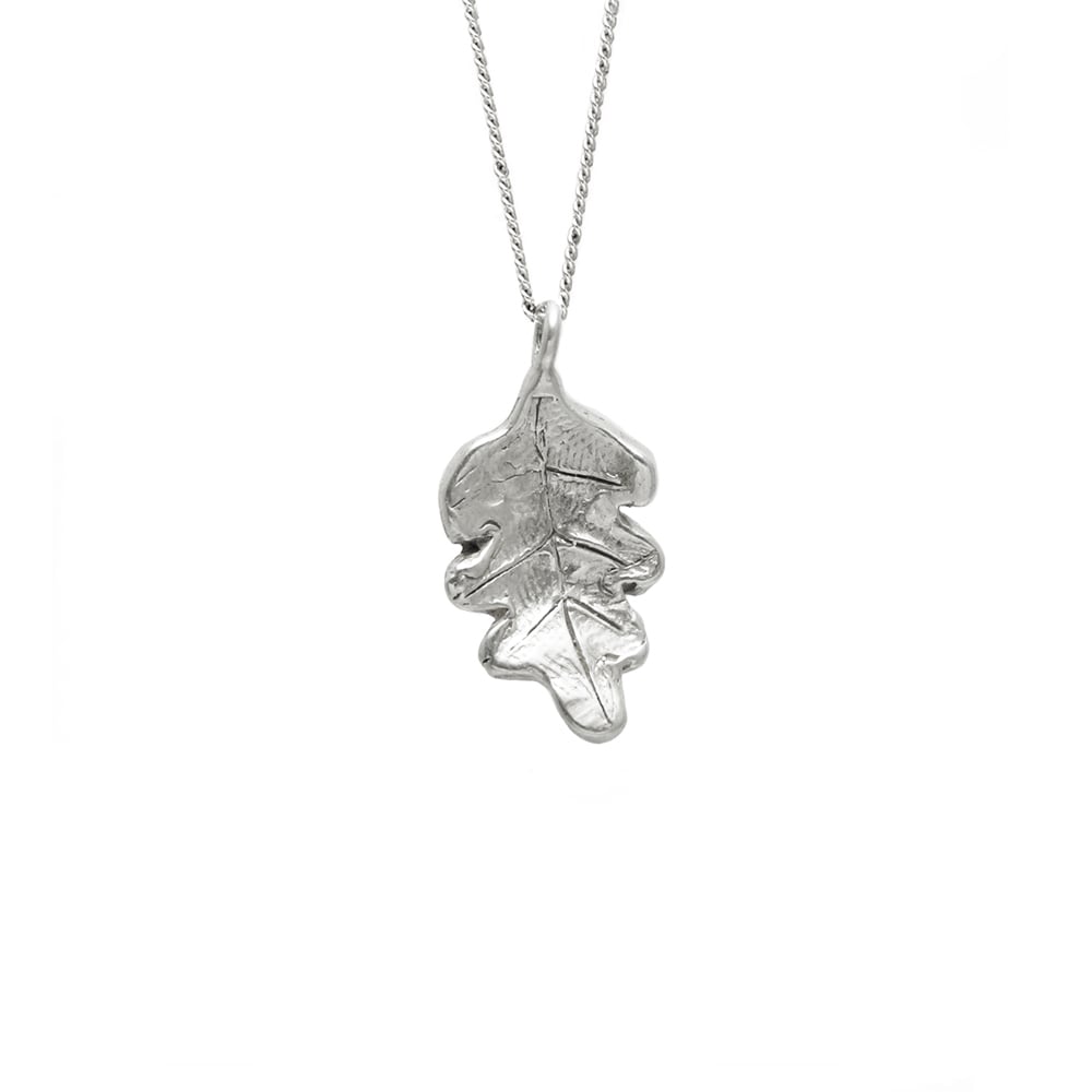 Image of Oak Leaf Necklace 3D