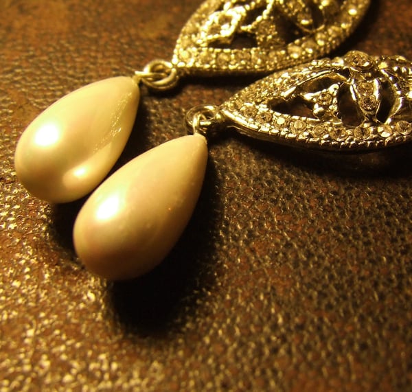 Lara Earrings - Laura Pettifar Designs