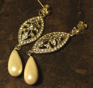 Lara Earrings - Laura Pettifar Designs