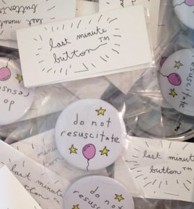 Image of "Do Not Resuscitate" 2.5" Button 