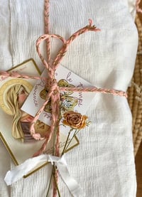 Image 7 of Box de Brocante « Rose thé »