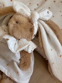 Image 3 of DOUDOU ET SA TENUE ÉCRU CŒUR DORÉ