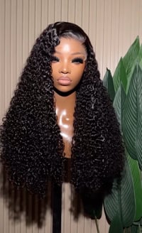 Burmese curly wig 