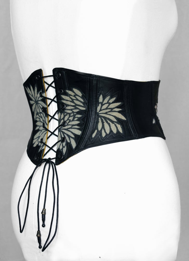 Image of Leather with Katazome Flower Cutout Corset Belt
