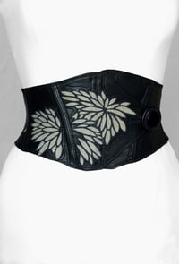 Image 4 of Leather with Katazome Flower Cutout Corset Belt