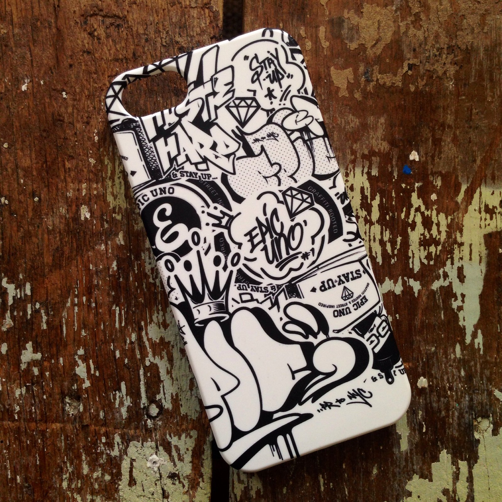 EPIC GRAFFITI BOMB PATTERN - iPhone5/5s/5c / Epic Uno