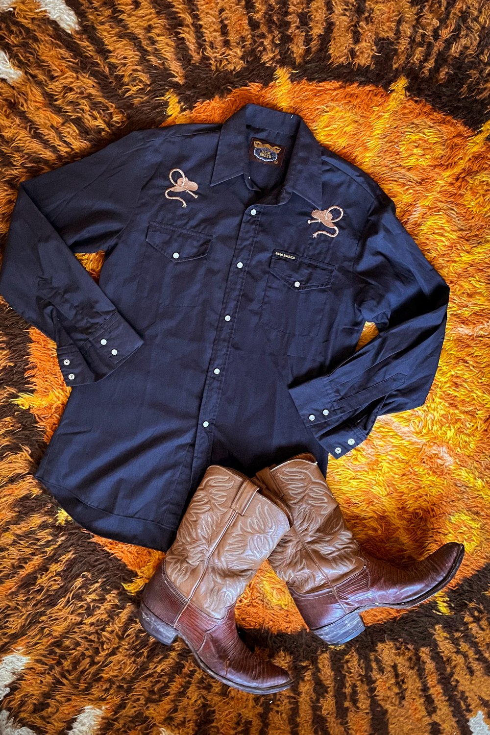 Vintage Mens 70s black snap button cowboy shirt Size M