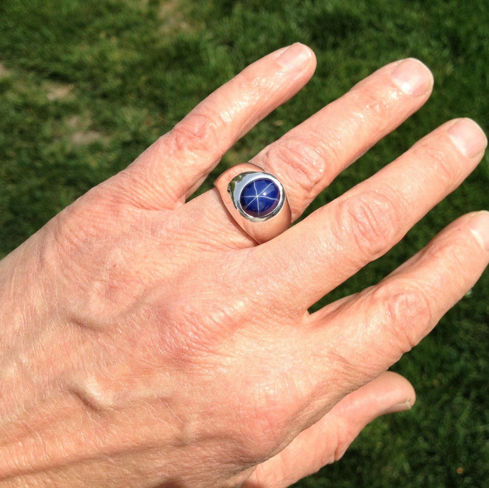 Vintage Mens Blue Linde Star Sapphire Ring 14K Gold Mens Ring 7.3 Grams  Size 10 Vintage Mens Gold Sapphire Ring Mens 14K Linde Star Ring