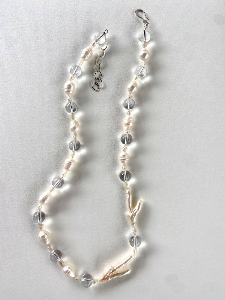 Image of Bubble pearl necklace 