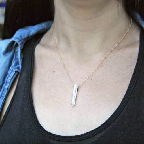Image of SMOOTH CLEAR QUARTZ CRYSTAL POINT NECKLACE