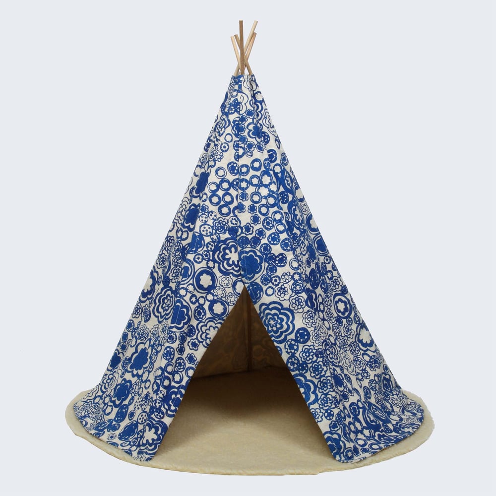 Image of Cat Teepee