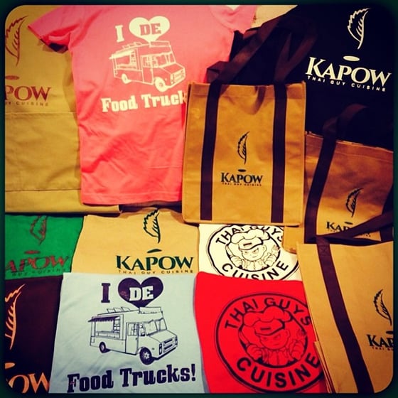 Image of Kapow Tee or I Love DE Food Truck