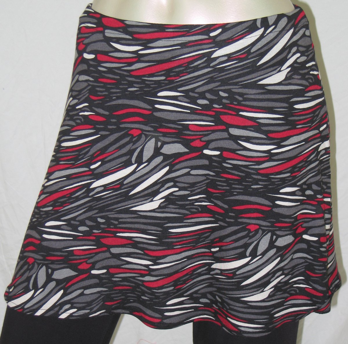 Image of Short ladies skirt red wave