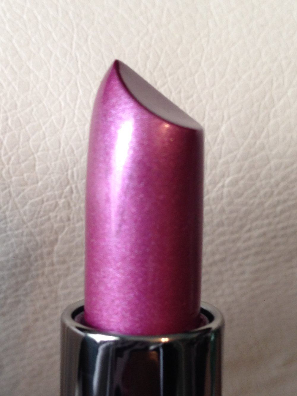 Frosted Plum Luxury Crème Lipstick