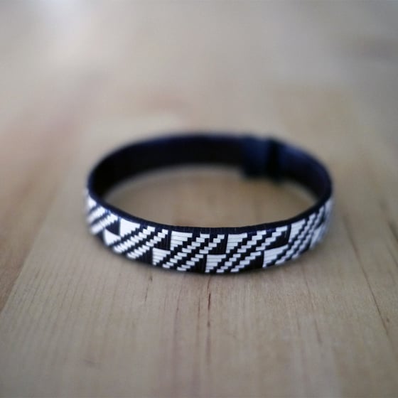 Image of Black + White Bracelet 1/2"