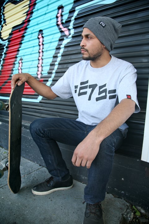 Image of E7S logo grey shirt