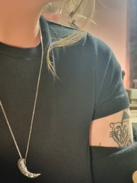 Image 3 of fangtoothwithgems 