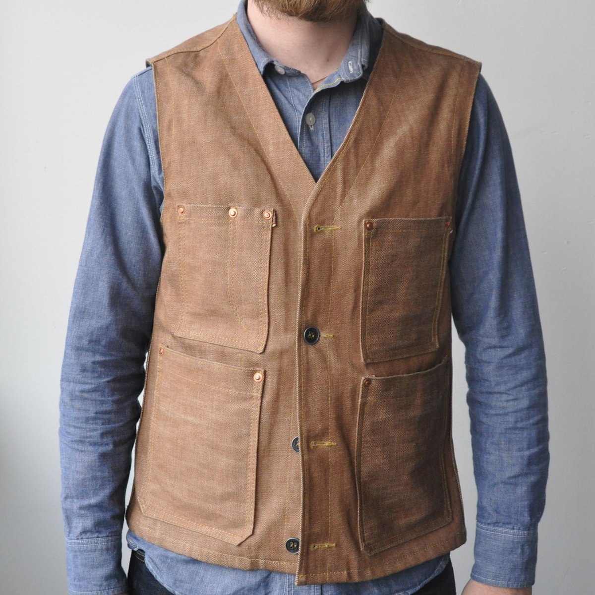 Dark Horse Protective Riding Vest - Indigo. Exclusive 16.5oz single layer  Kevlar® Selvedge Denim for Abrasion Resistance, Removable D30 Back Armor  Pocket. 56% Kevlar 44% Cotton. – Tobacco Motorwear