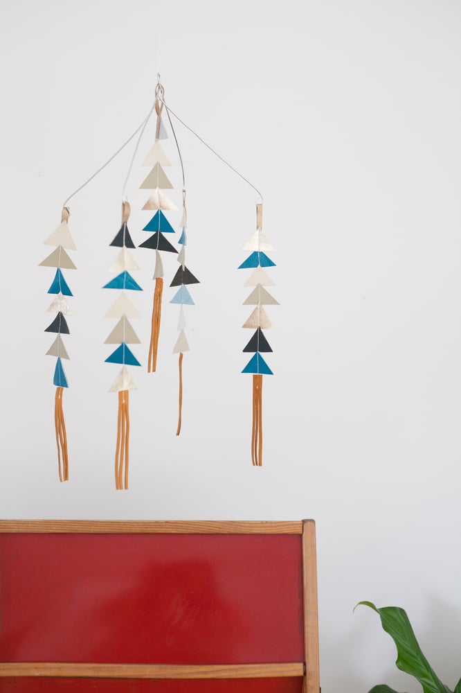 Image of The Leather Triangle Mobile in Duke **NEW COLORS!