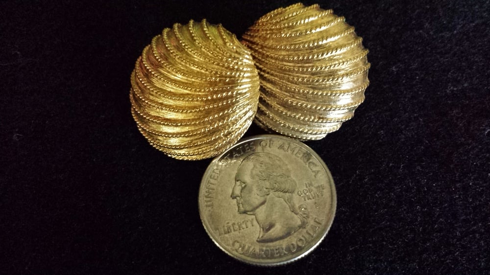 Image of Vintage Napier Gold Earrings