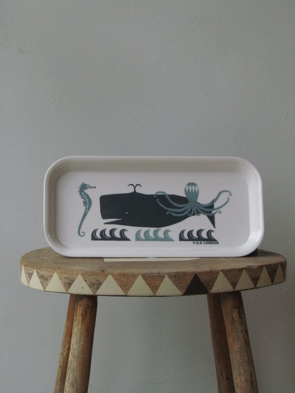 Image of SWIMMING IN THE SEA TRAY (SMALL)