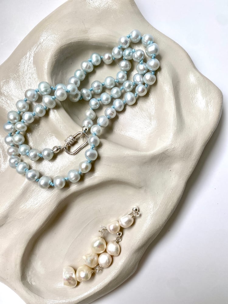 Image of Frosted blue necklace