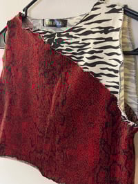 Image 5 of Sleeveless Duo-Pattern Crop Top