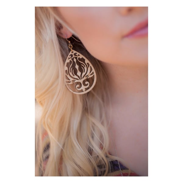 Image of The beach goddess earrings//