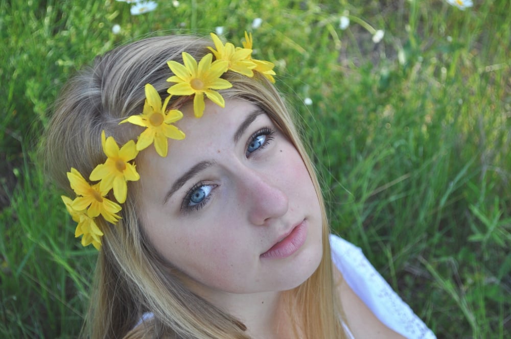 Image of Yellow Daisy Crown