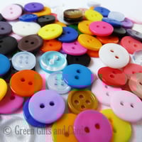 Image 1 of 400 Coloured Craft Buttons, 10mm-15mm