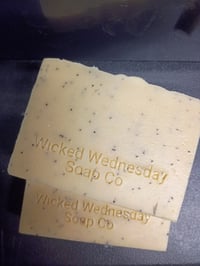 Lemon Poppy seed soap bar