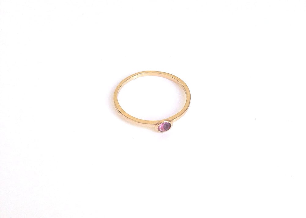Image of Bezel Dazzle  Sweety Ring with Amethyst