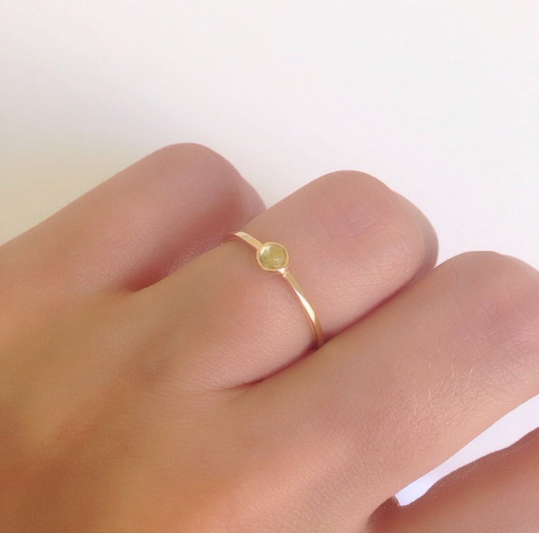 Image of Bezel Dazzle Sweety Ring with Peridot