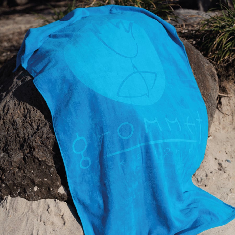 Image of AQUA BEACH TOWEL