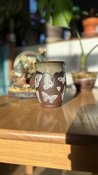 Image 8 of Butterfly mug 05