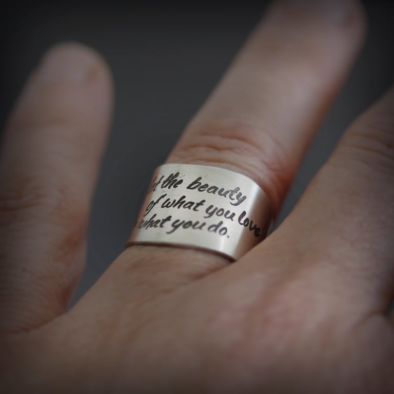 Sterling Silver Rumi Ring Image 3