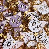 Image 2 of Artemis & Luna Heads Keychain
