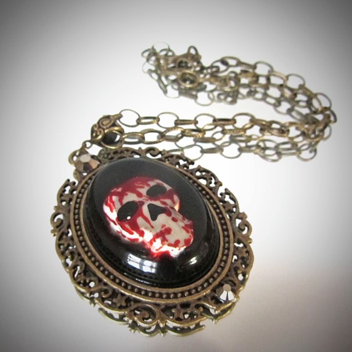 Bloody Skull Pendant *ON SALE WAS £20 NOW £13*