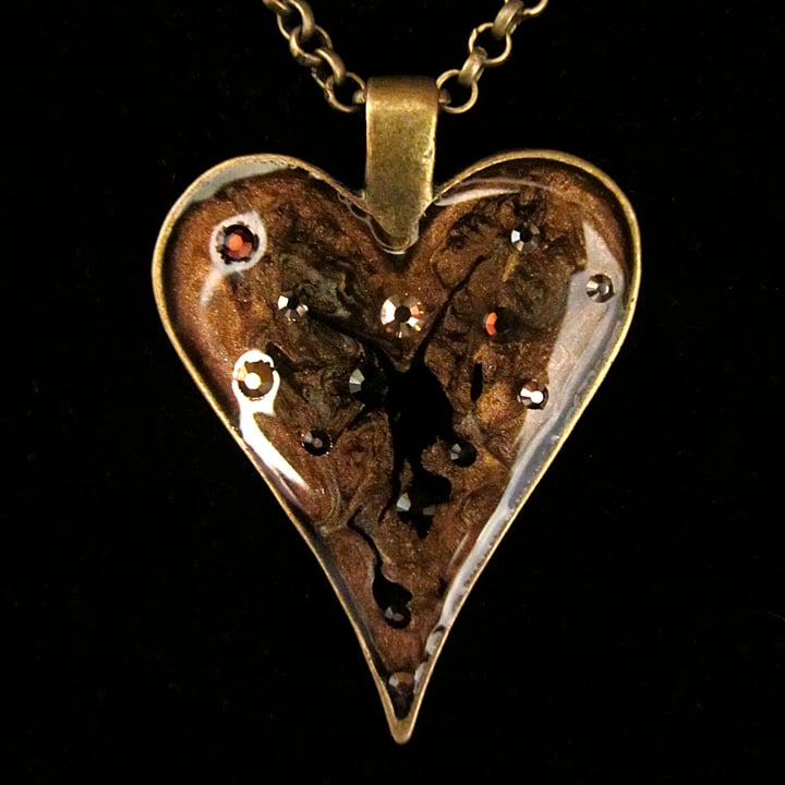 Metal Rocks Heart Bronze Pendant