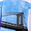 S XL.     Manhattan bridge t-shirt in white
