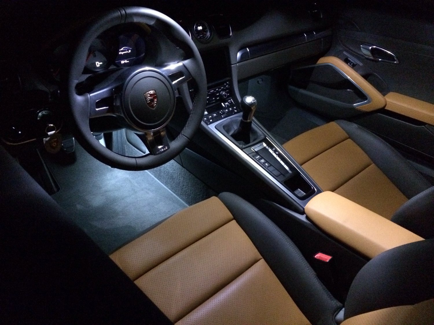 Image of Porsche Footwell LEDs Fits: Porsche 911 - Cayenne - Cayman - Boxster 921/194 Wedge