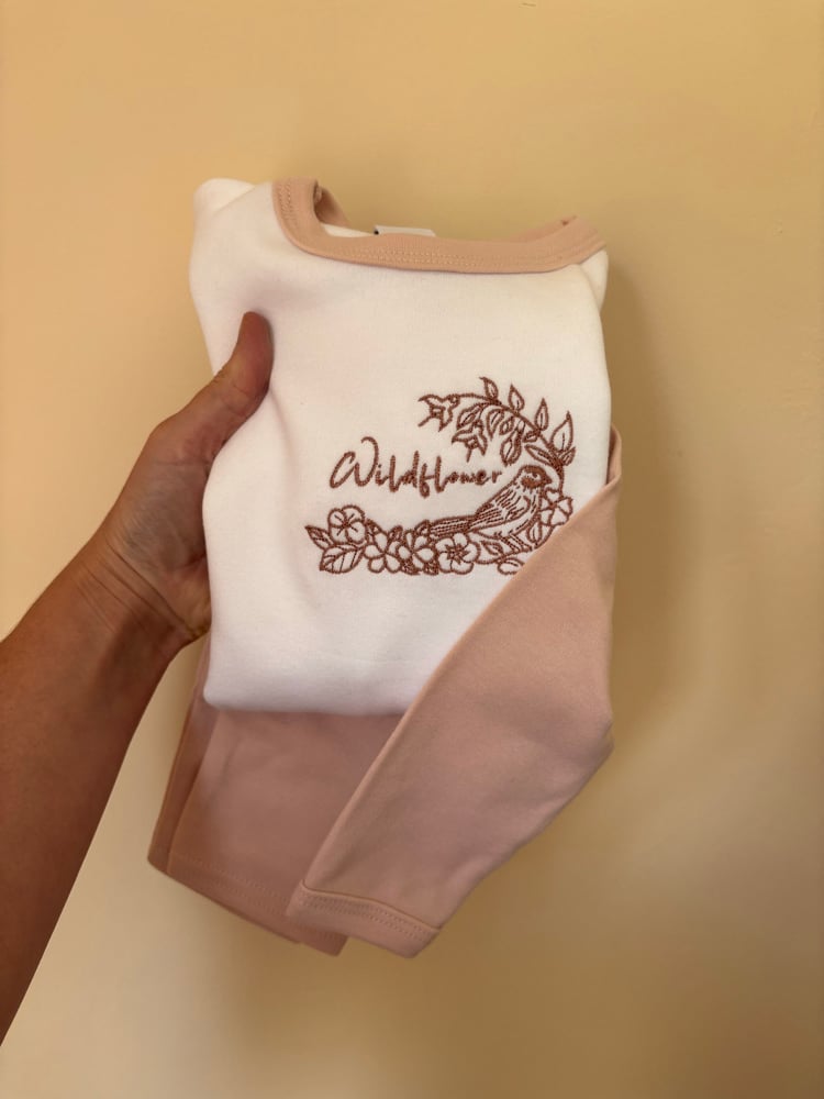 Image of Pink and white 3-4 pjs