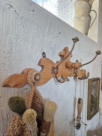 Image 4 of La patère originale 